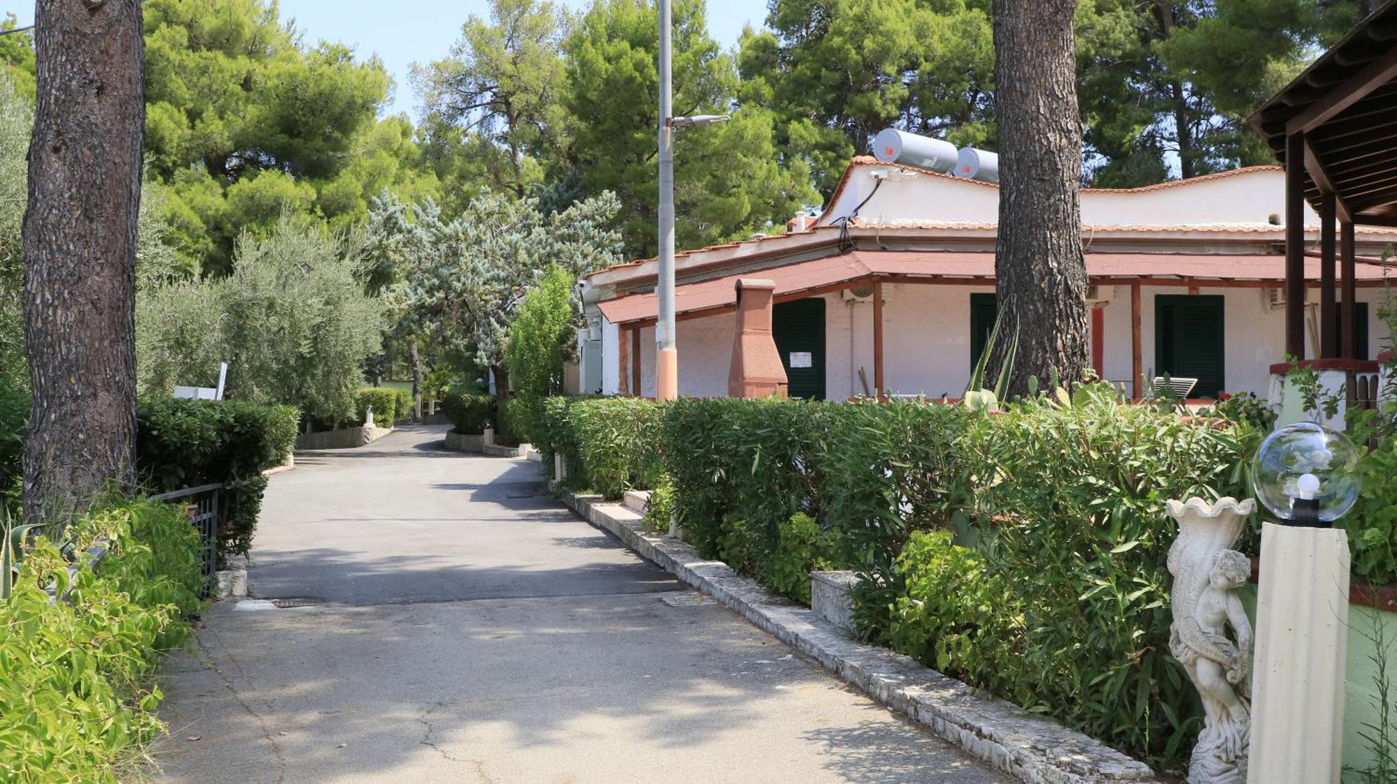 Villaggio Elisena Vieste Exteriör bild